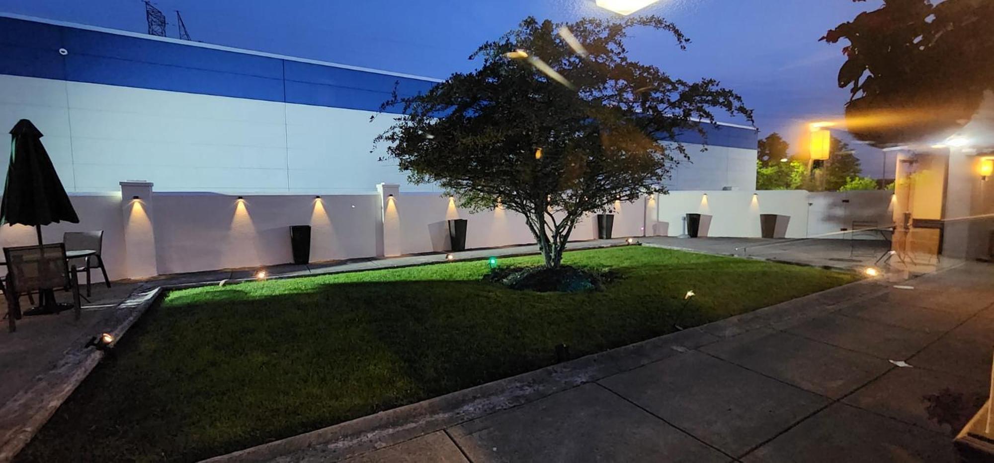 Super 8 By Wyndham Morton Grove/Chicago Hotel Exterior photo